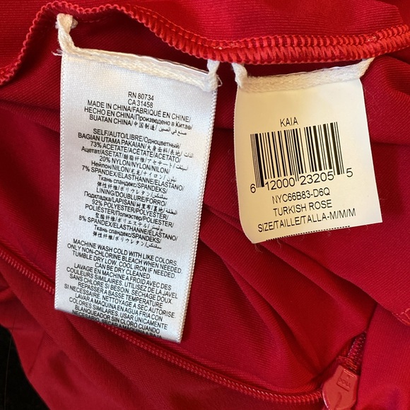 Dress - Picture 5 of 5